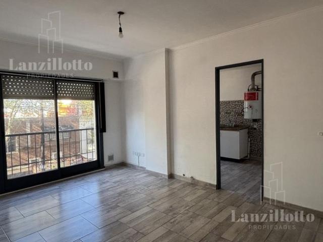 Departamento 3 ambientes en alquiler Lanus Este