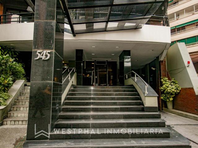 Departamento 3 Dorm m?s Dep. Serv y Cochera Barrio Norte