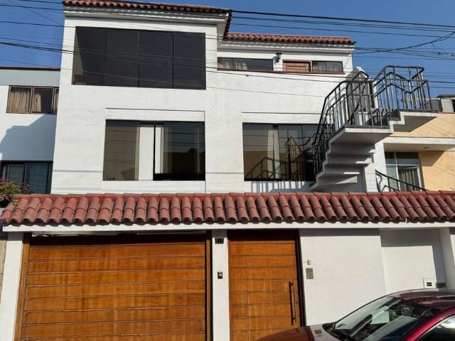 Departamento 3 dorm Zona Exclusiva en Pueblo Libre