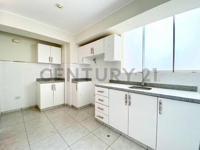DEPARTAMENTO 3 DORMITORIOS DE ESTRENO A 1 CUADRA DE LA MARINA ID: 2 5 6 7 5