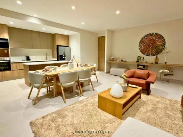 Departamento,3 recámaras con terraza, Zona Calicantos