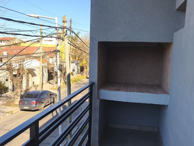 DEPARTAMENTO 1 AMBIENTE A ESTRENAR CON BALCON AL FRENTE. SIN EXPENSAS