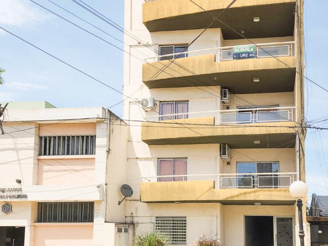Departamento 1 dormitorio con patio Gral. Savio al 100, F. L. Beltrán