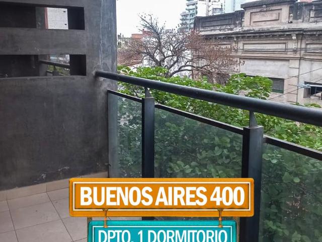 Departamento 1 dormitorio y balc?n a la calle en Buenos Aires 400 ? 1m? en Barrio Sur