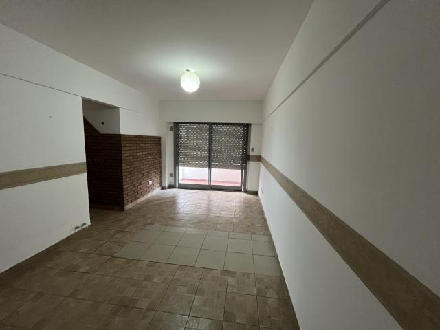 DEPARTAMENTO 2 AMB CON BALCON RAMOS MEJIA ALQUILER