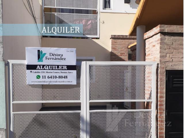 Departamento 2 amb. PB. | con Cochera y PATIO | Morón Centro