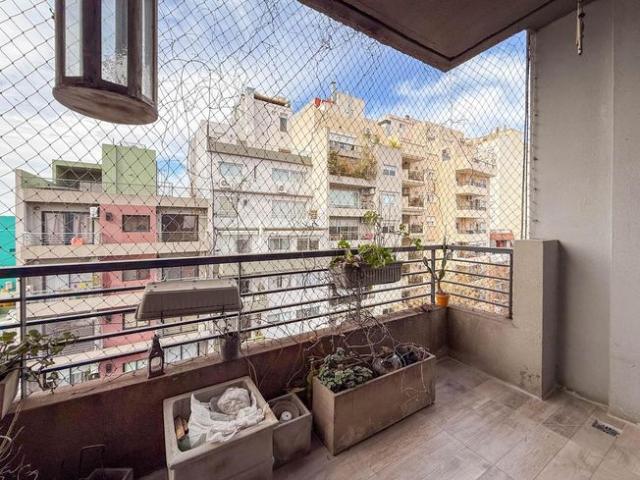 Departamento 2 ambientes con balcón en alquiler Villa Pueyrredón