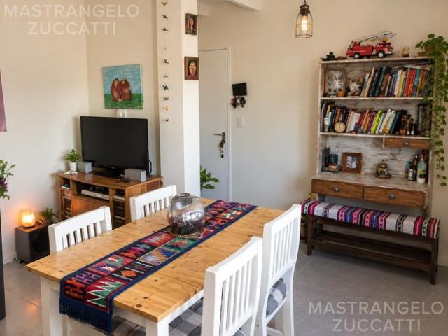 Departamento 2 ambientes con cochera – Lomas de Zamora Este