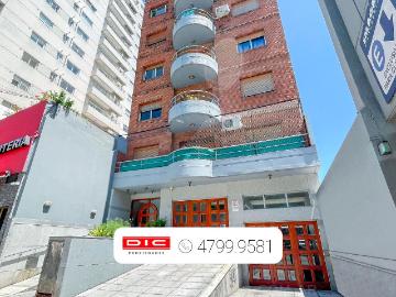 Departamento 2 ambientes Alquiler Olivos Vias/Maipu