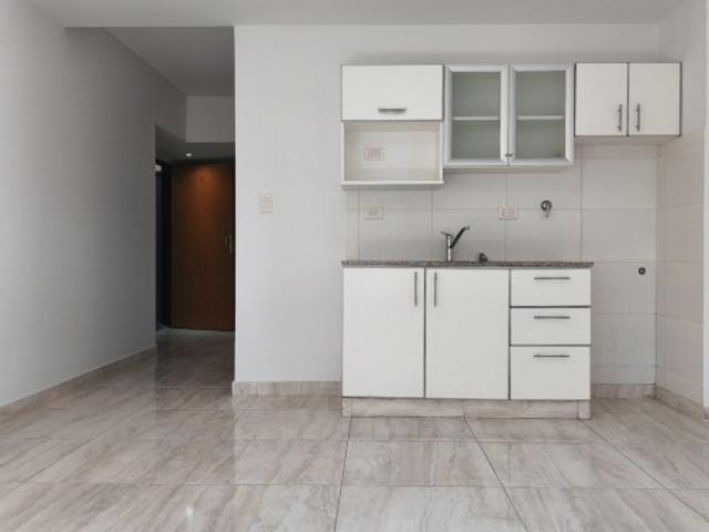 Departamento 2 Ambientes Av. Mitre 1660 piso 2do B, Avellaneda