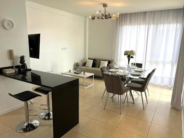 Departamento 2 ambientes en alquiler full amoblado Condominio Bahia Grande Nordelta ? 72m?