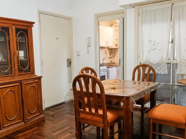 Departamento 2 ambientes en Av Belgrano
