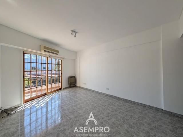 Departamento 2 Ambientes en Venta Villa Devoto Con Cochera Doble