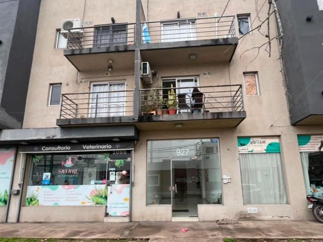 Departamento 2 ambientes Merlo Centro