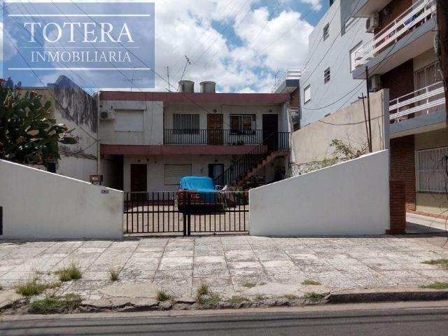 Departamento 2 ambientes P. Baja