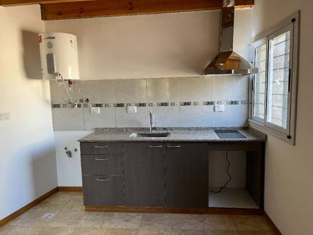 Departamento 2 Dormitorios A Estrenar 1° Piso Con Cochera A 1 Cuadra De Av.libertador Y Balaguer