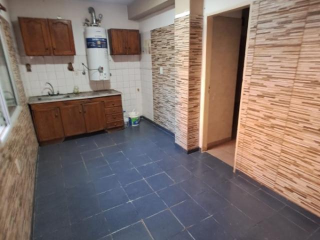 Departamento 2 dormitorios Pombo 421