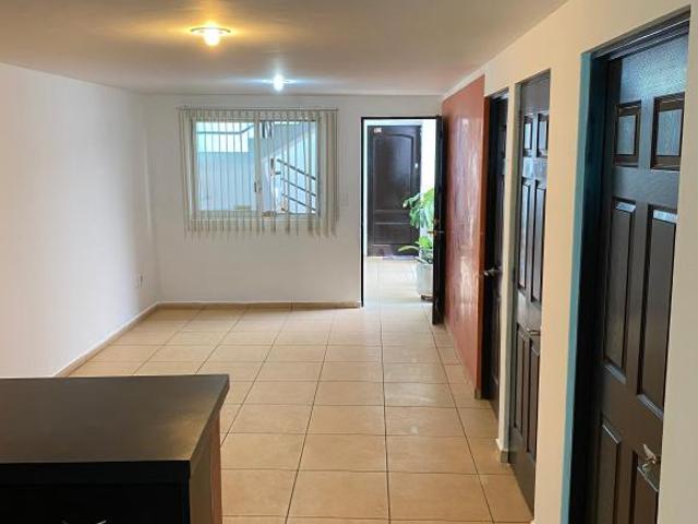 Departamento 2 recámaras 1 baño 1 estacionamiento y Roof Garden común