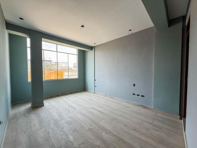 ¡DEPARTAMENTO DE 171 mÂ² EN VENTA EN PUENTE PIEDRA â 3 DORMITORIOS ESTACIONAMIENTO!