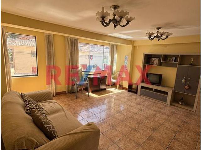 Departamento 2Do. Piso Urb. Los Andenes