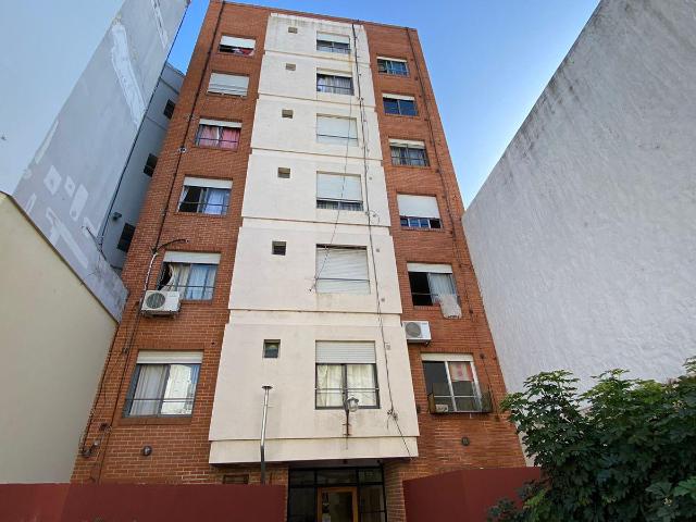 Departamento 45 Nro. 331 entre 1 y 2 4º B en La Plata