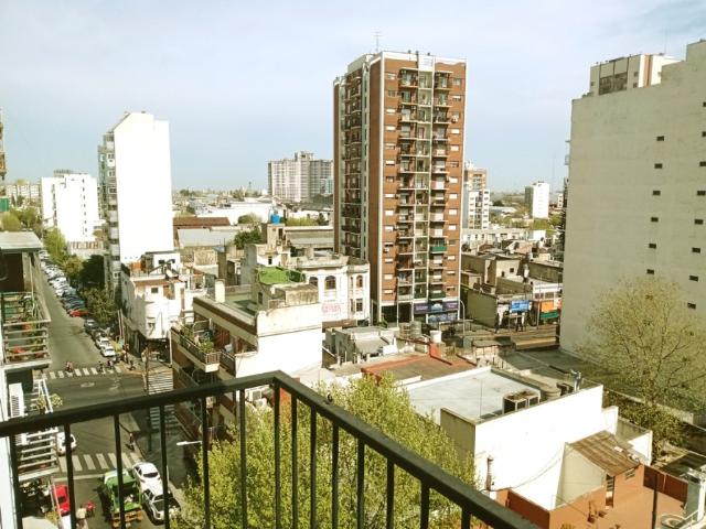DEPARTAMENTO 4 AMBIENTES 92 M2 CON BALCÓN Y VISTA AL FRENTE. LAVALLE 74 AVELLANEDA