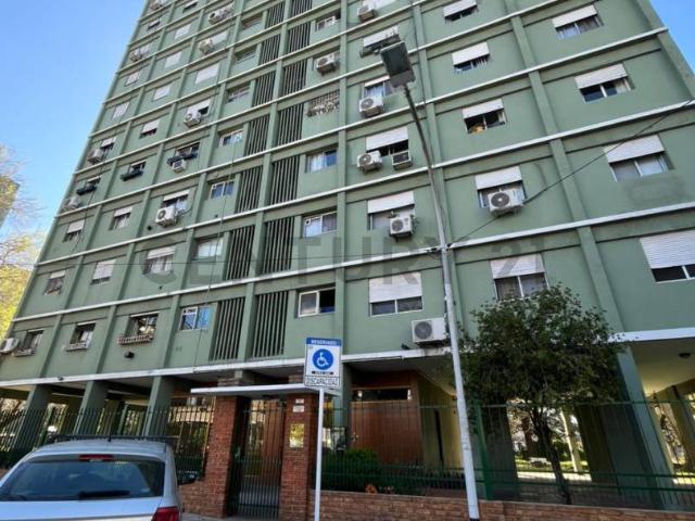 DEPARTAMENTO 4 AMBIENTES EN ALQUILER EN AVELLANEDA