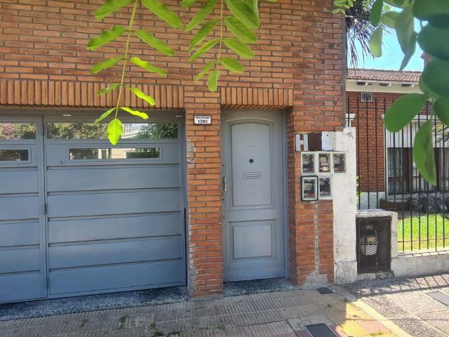 Departamento 4 AMBIENTES | Morón Centro lado Sur |
