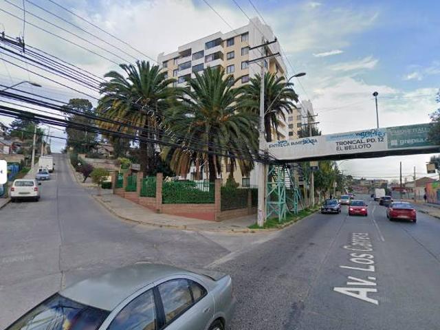 Departamento 4d, incluye gastos comunes no amoblado