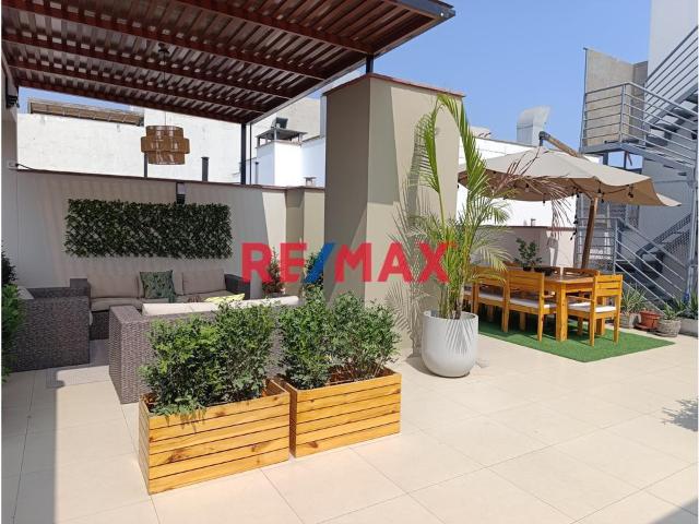 ️ ¡Departamento 82.2 M2 En Venta En Av. Arequipa, Límite Con San Isidro!