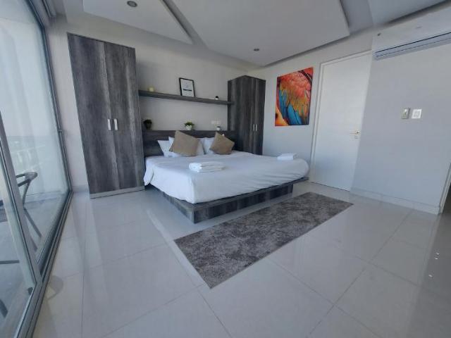 DEPARTAMENTO CON MAGNIFICA UBICACION 5TA AVENIDArtamento en Playacar