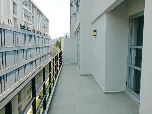 Departamento con balcón 2 estacionamientos Renta Park View Atizapán EDOMEX