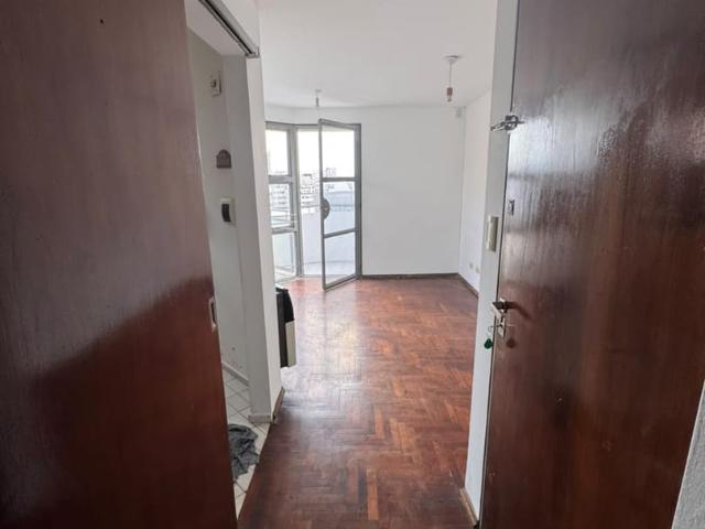 Departamento con balcon en Nueva Cordoba