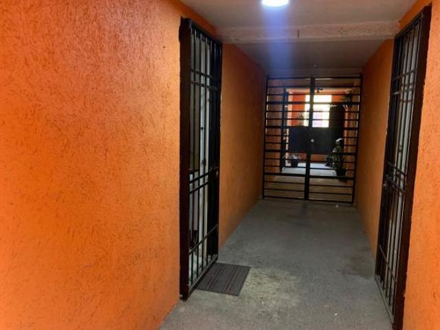 DEPARTAMENTO CON EXCELENTE UBICACIÓN EN VENTA