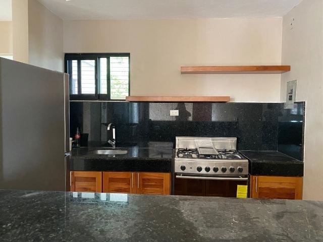 departamento con exelente ubicación en renta. en campestre
