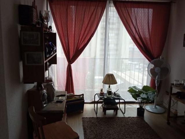 Departamento con estacionamiento en Diagonal Paraguay