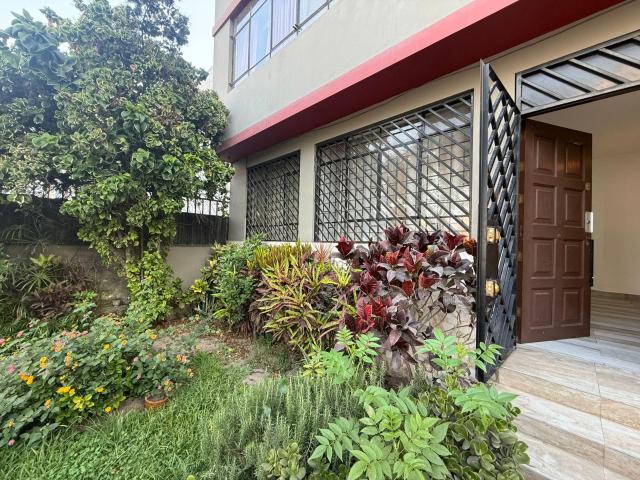 Departamento con ingreso independiente en Miraflores alquiler $600