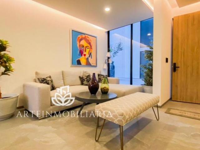 Departamento con jardín de 129 metros, dos est y seguridad cerca Zona Esmeralda. Jilotzingo