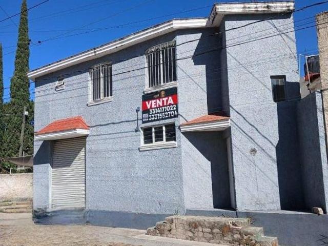 Departamento con local comercial en San Agustin