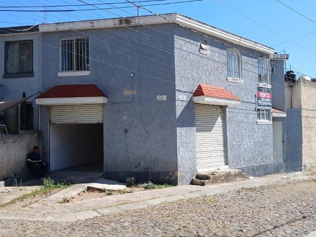 Departamento con local comercial en San Agustin