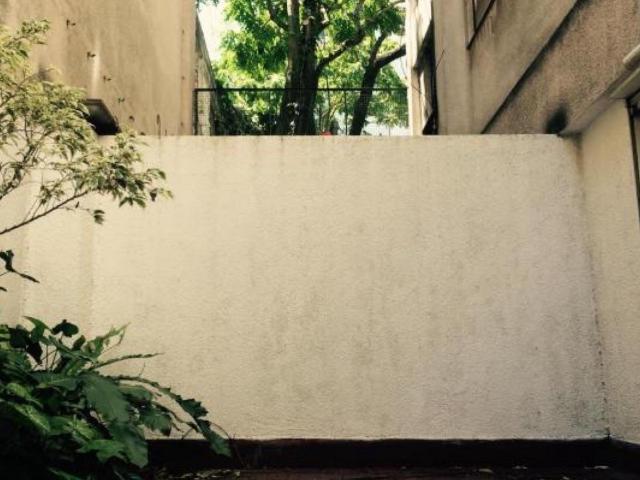 Departamento con patio en recoleta