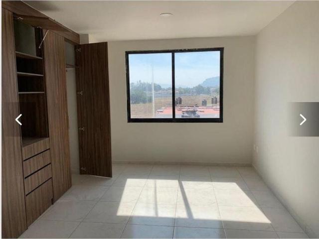 Departamento con Rooftop en venta en Uria Bugambilias Zapopan
