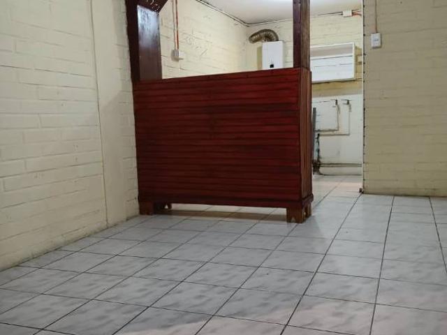 Departamento con salida independiente Metro Dorsal