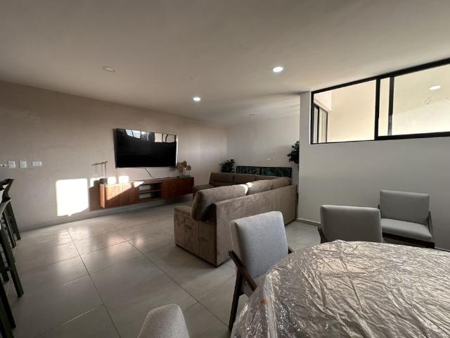 Departamento con terraza, dentro de privada con amenidades