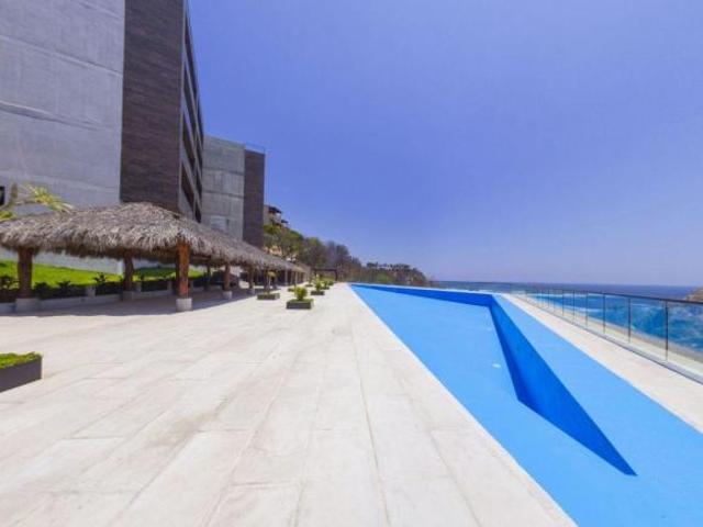 Departamento con vista al mar, terraza privada, en venta