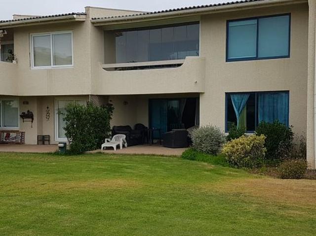 Departamento condominio en Las Rocas de Santo Domingo