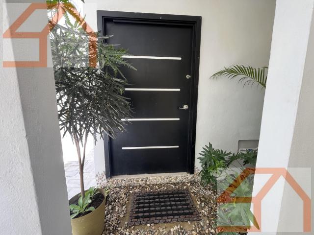 Departamento Climatizado Semiamueblado en PB