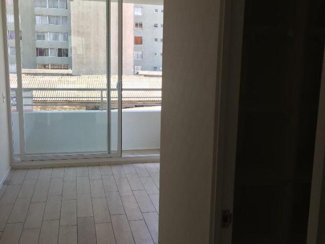 Departamento A cuadras de metro Santa Isabel