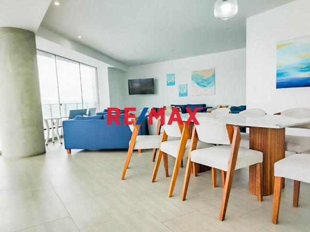 Departamento A La Venta Con Vista Al Mar, 3 Cocheras, 3 Depositos