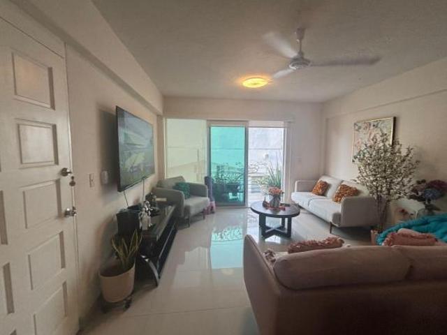 Departamento a la venta en segundo nivel en Playa Guitarrón